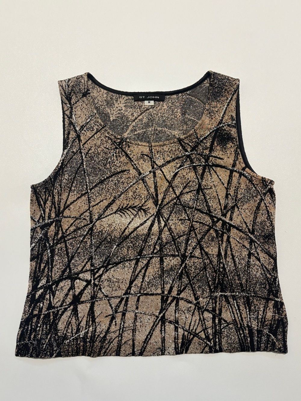 St. John Tan and Black Abstract Print Sleeveless Knit Tank Snowy Grassland
